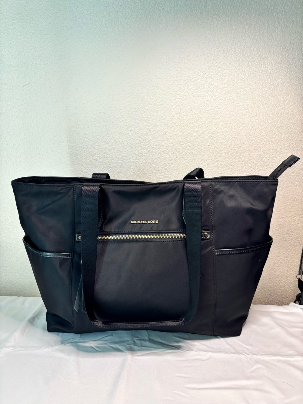 Nylon Michael Kors Jet Set Tote
